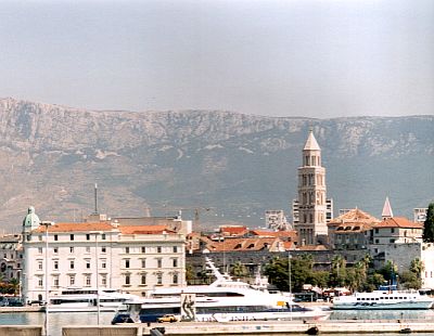 Split: Some ferries, the cathedral and the Dinaric Alps