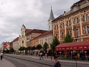 The centre of Kosice at the Hlavná (main street)