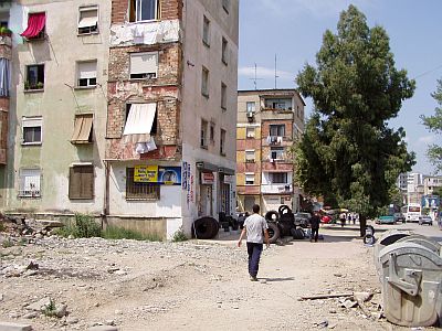 Tirana: Typical residential area not far from the train station