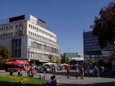 Skopje: Macedonia Square in the centre of town